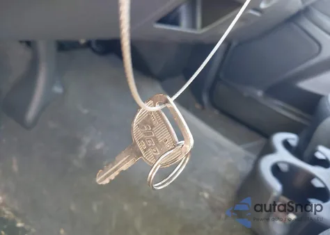 2003 Chevrolet Silverado 1500 Ls z USA, uszkodzony, nr VIN 2GCEC19V931327782